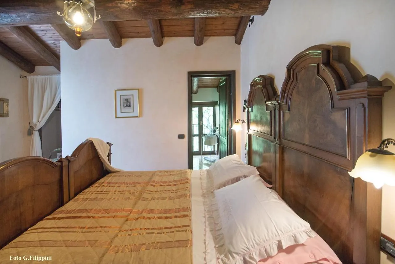 Casa Visnenza Bed & Breakfast Capo di Ponte Italy