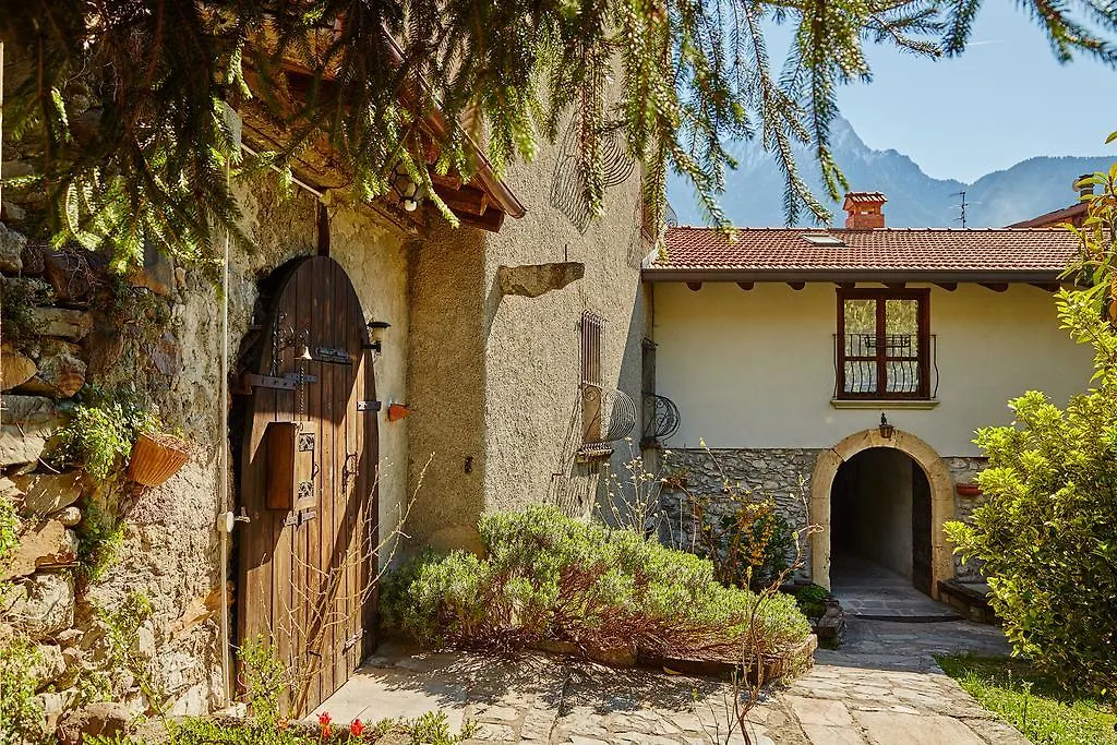 Casa Visnenza Bed & Breakfast location